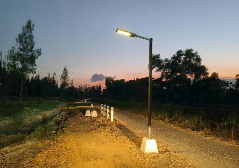 ติดตั้งโซล่าเซลล์บ้านพักอาศัยเขาแดง